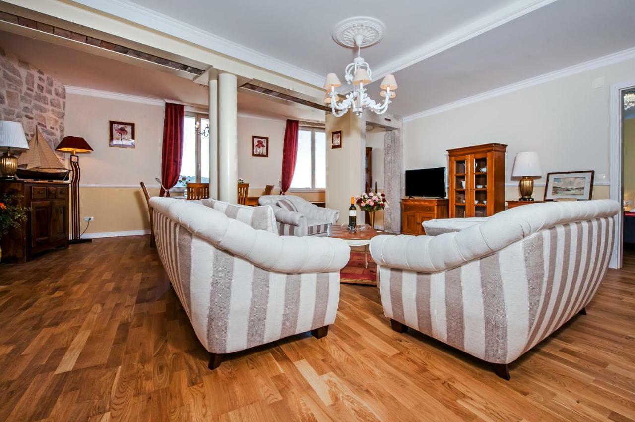רוביני Adriatic Royal Sea View Apartment מראה חיצוני תמונה